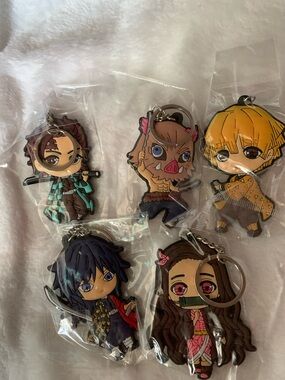 Anime Character Rubber Keychain Set - Multicolor